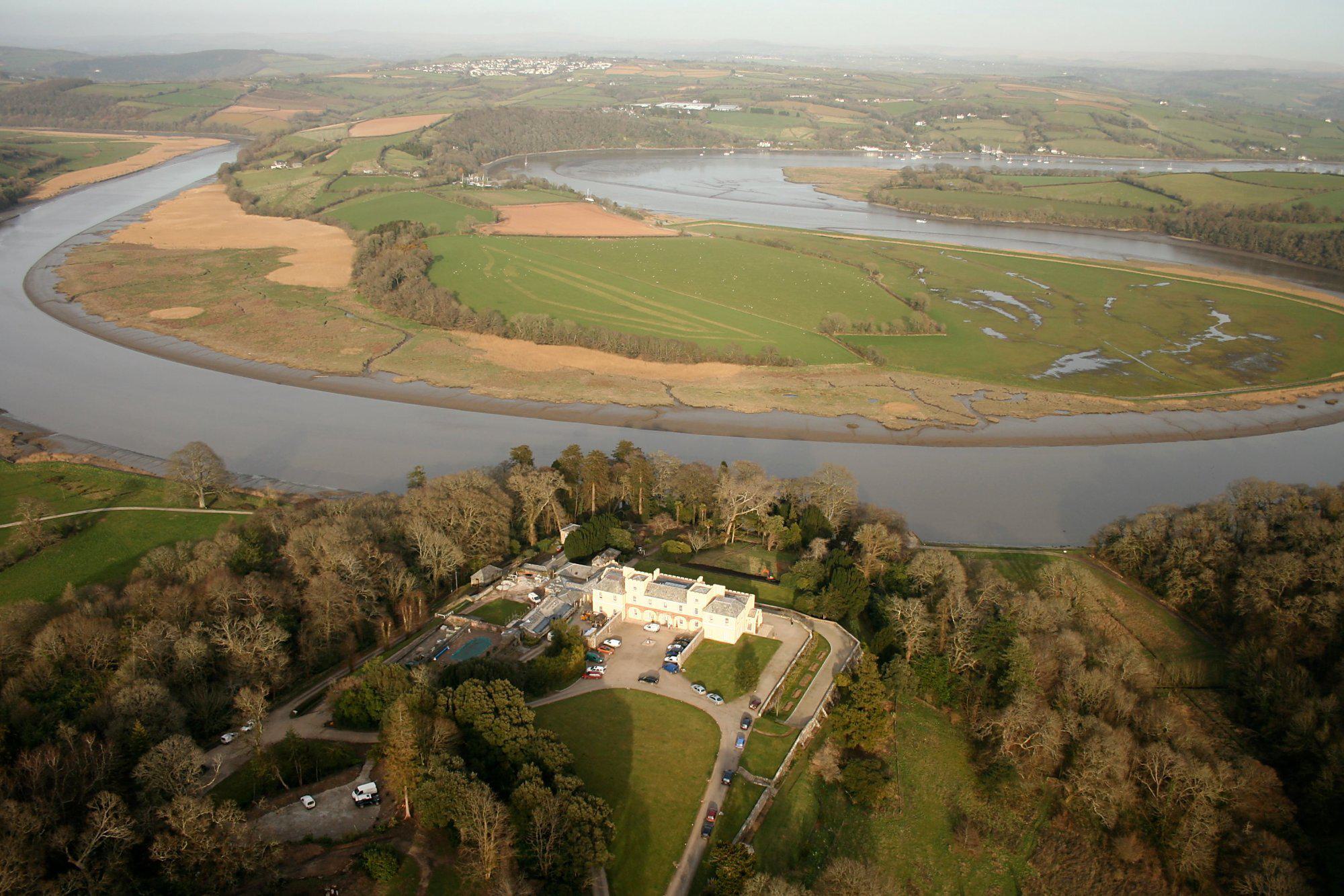 South Hooe across the Tamar from Cornwall (c) Barry Gamble